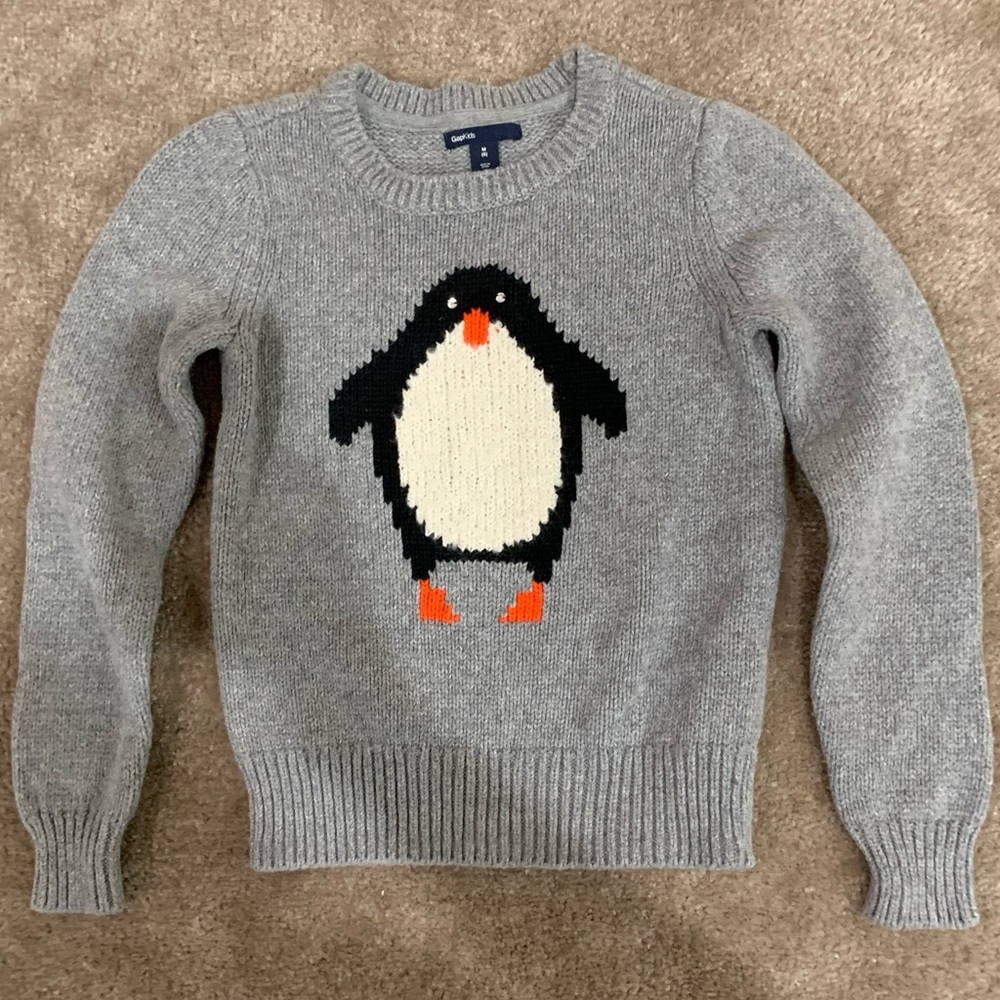 Gap girls Penguin Sweater, super soft, looks NEW